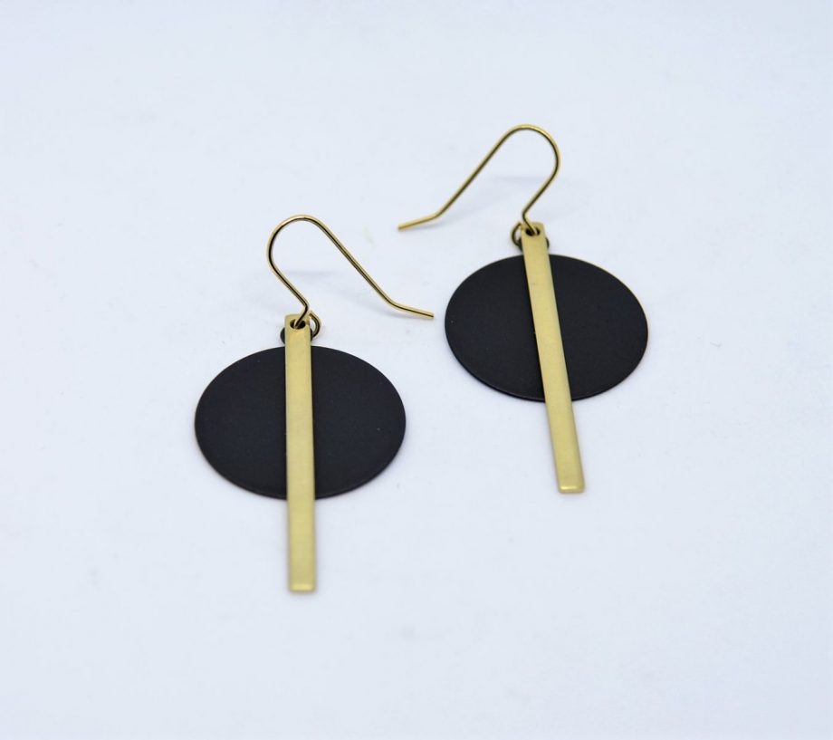 black-disc-and-brass-bar-earrings