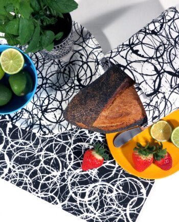 Tea towel set - monochromatic - 'Slàinte mhath!'