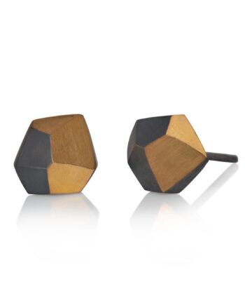 The geometric design looks great with the bold contrast of oxidised silver and gold, perfect for everyday wear.