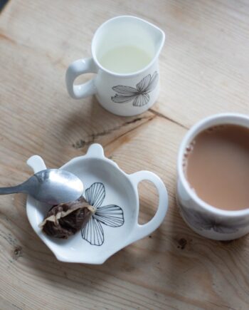 Cosmos Flower Bone China Tea Bag Tidy