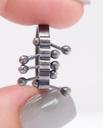 Kinetic silver fidget ring
