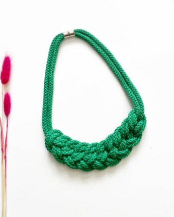 Green Cotton Necklace finished with magnets