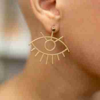 Kaya – Big Evil Eye charm on Gold plated Sterling Silver Hammer Studs