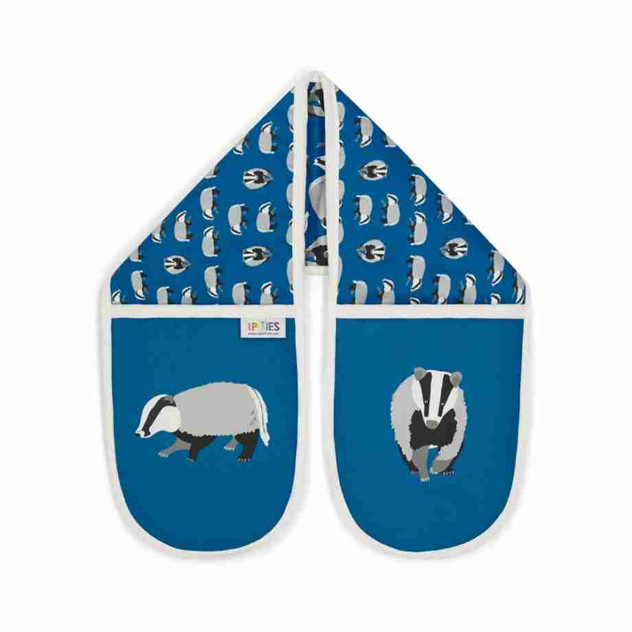 Blue badger oven gloves