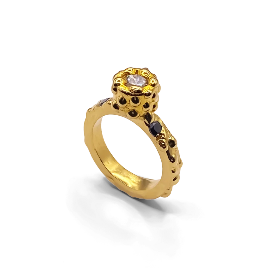 Orbit Ring in 18ct gold vermeil with gemstone