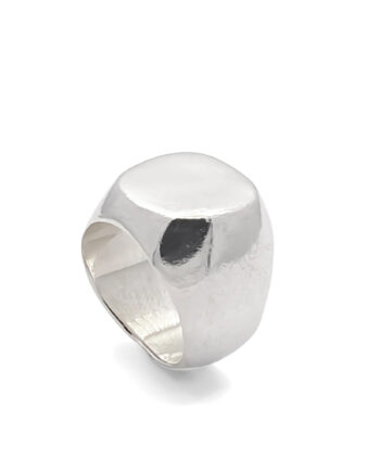 ext: Angled view of the Square-Round Signet Ring in polished sterling silver