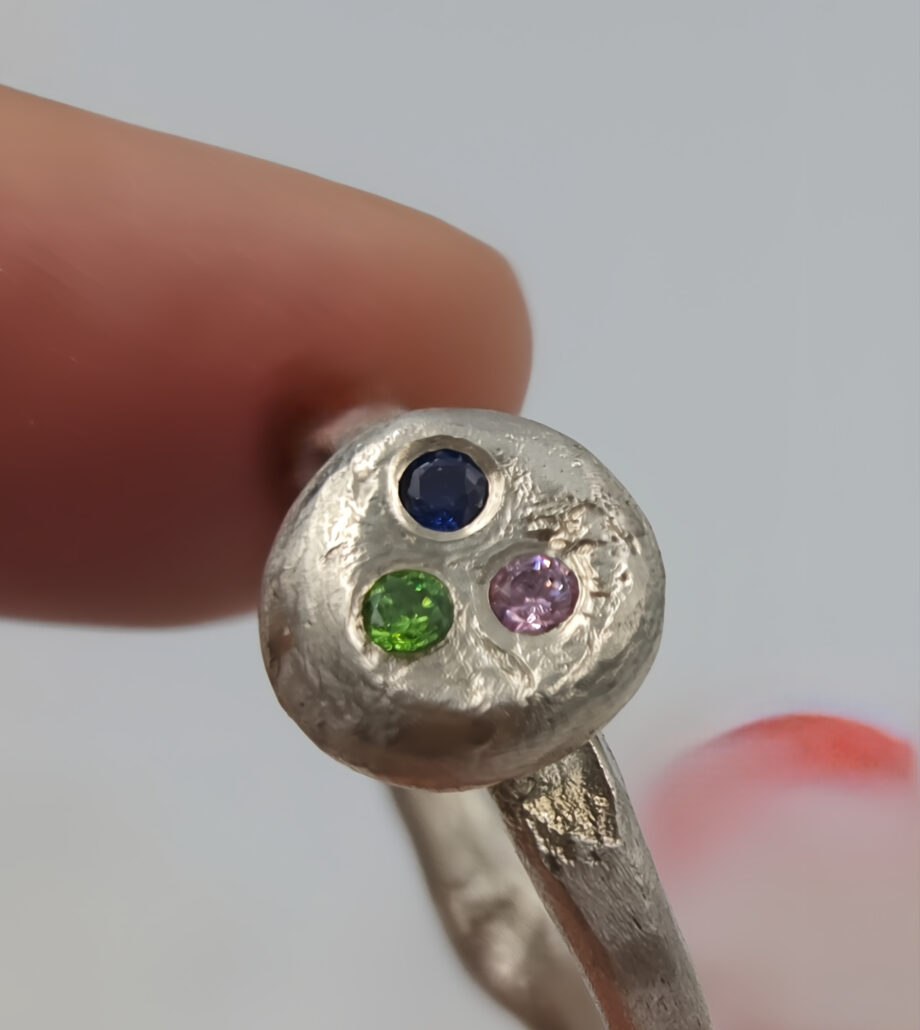 Sterling Silver Pebble Ring with Trio of Flush Set CZ Stones