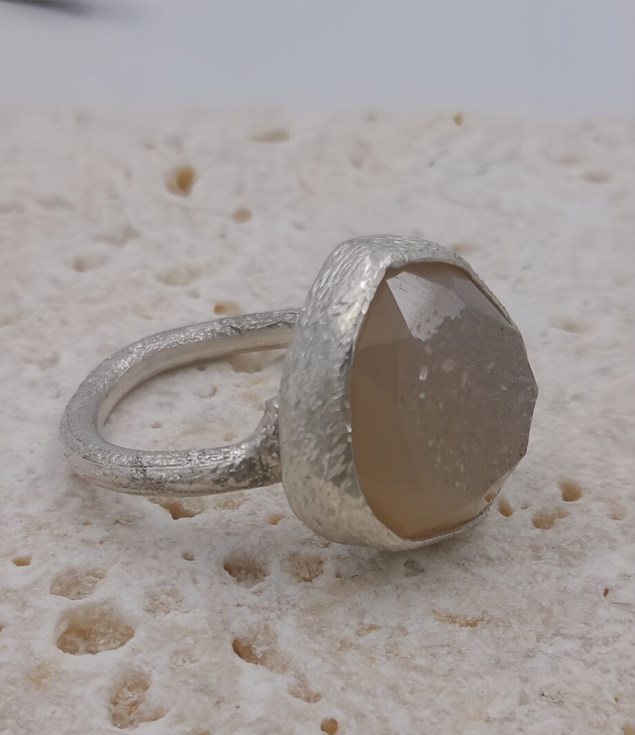 Textured Silver Ring with Quartz Druzy