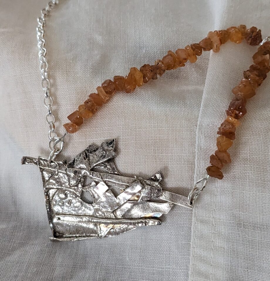 Necklace of silver and garnet