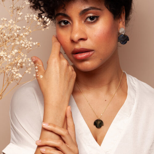 Kodes-art-deco-statement-jewellery- Bloom Deco Necklace gold-005-landscape-square Kodes-art-deco-statement-jewellery- Bloom Deco Necklace gold-005-landscape-square