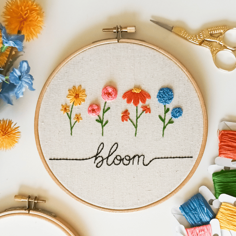 DIY embroidery kit for beginners - Bloom