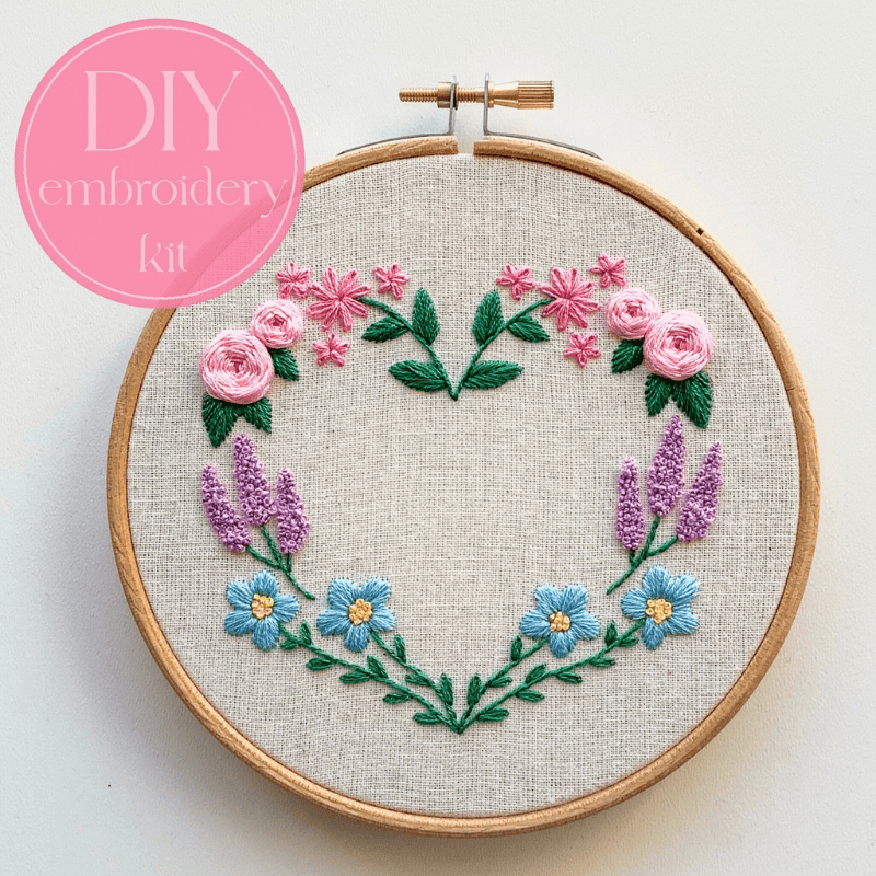 DIY embroidery kit for beginners - Floral heart