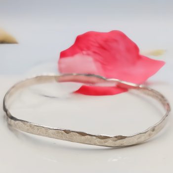 Recycled Sterling Silver Hammered Bangle – 6.5cm Diameter
